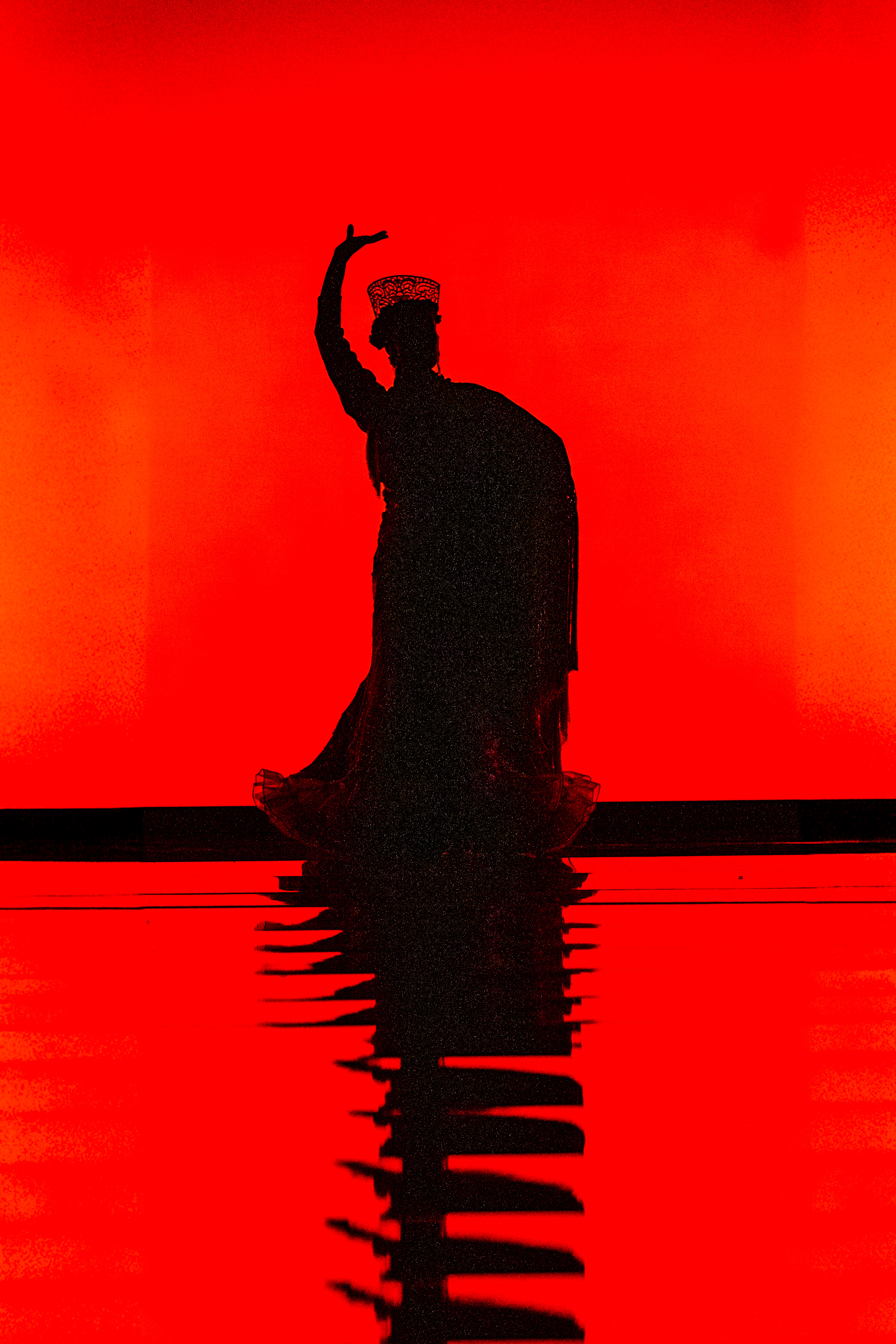 Javier de Alamo en Simof Sevilla 2025, España, española, Moda española, moda flamenca, mujer, niñas, tipico, moderno, flamenco de calle, lujo